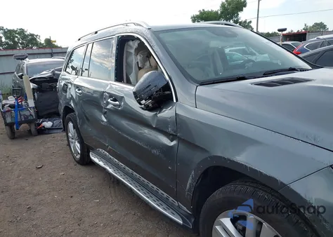 2017 Mercedes-Benz Gls 450 4Matic z USA, uszkodzony, nr VIN 4JGDF6EE8HA825275